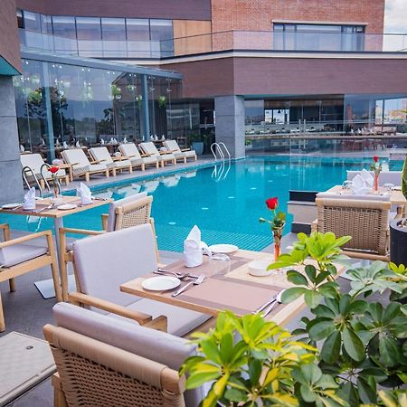 Hotel Barahi Kathmandu Exteriör bild