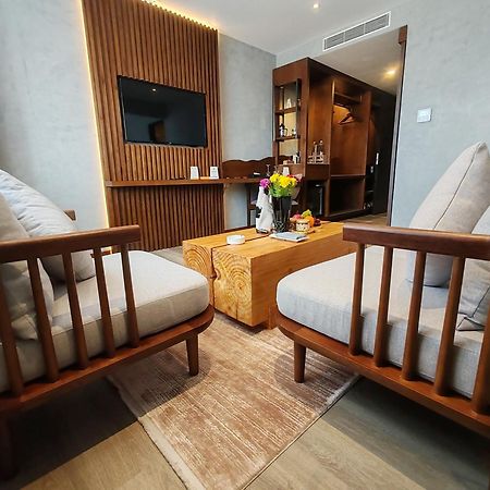 Hotel Barahi Kathmandu Exteriör bild