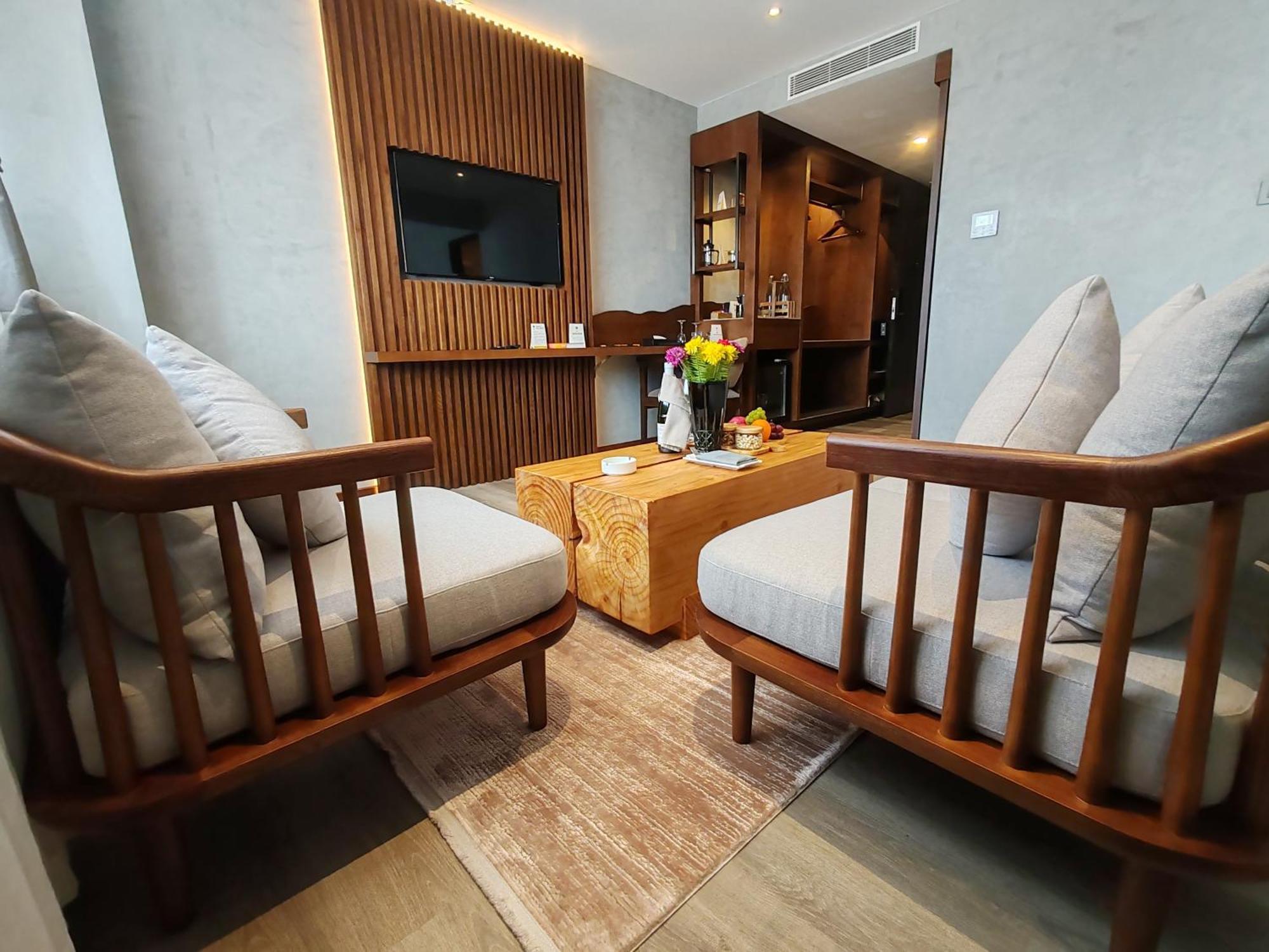Hotel Barahi Kathmandu Exteriör bild